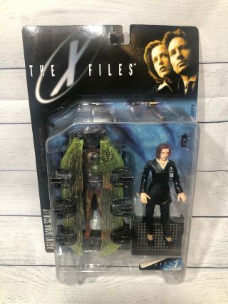 The X - Files Agent Dana Scully And Alien Pod Action Figures Series 1