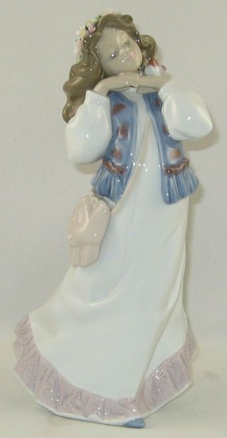 Lladro Figurine 6401 " Dreams Of A Summer Past " / Retired 1997