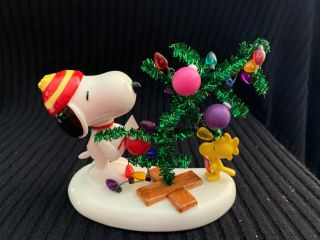 Dept.  56 Peanuts - Snoopy Singing Christmas Carols - Woodstock Wtree Decorations