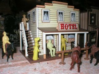 Western Playset Building Hotel Or You Name It Same Scale As Marx And Gunsmoke