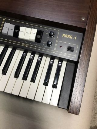 Korg Lambda ES 50 Vintage Synthesizer 2