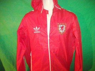 Vintage Adidas Wales 1980 ' s football shirt/ jacket 2