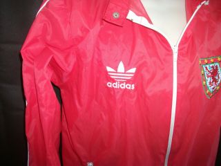 Vintage Adidas Wales 1980 ' s football shirt/ jacket 3