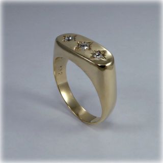 Vintage 9ct Gold Three - Stone Old - Cut Diamond Ring