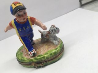Boy With Dog Peint Main Limoges Box Pre - Owned