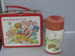 Vintage 1981 Strawberry Shortcake Aladdin Metal Lunchbox With 1980 Thermos