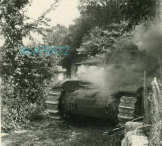 German Ww2 Photo,  Knocked Out And Smoking French Hotchkiss Tank