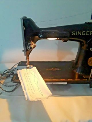 Vintage Singer Model 201 - 2 Sewing Machine Cleaned,  Lubed,  Oiled.  (n231d) P1