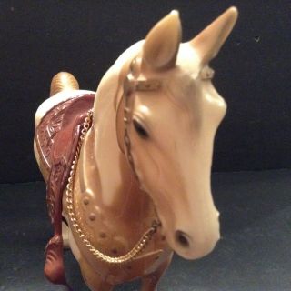 VINTAGE Molded HorseTan & White,  Painted Horse w/ Saddle Reins Collectible 3
