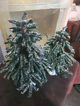 Village Frosted Hemlock 52638 Two Trees Dept 56 Retired Snow Village Boxed