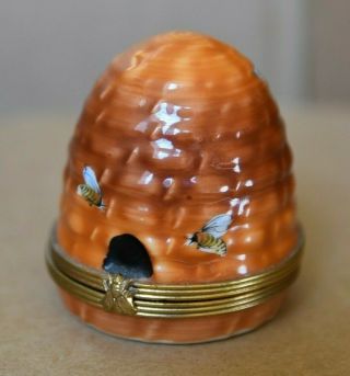 Vintage Limoges French Figural Trinket Box – Beehive With Flying Bees