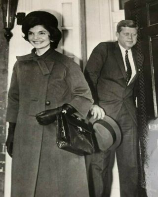 1960 President Elect & Jacqueline Kennedy Happy Family Vacation Jfk Jr Photo