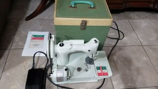 Vintage 1960s Singer 221k White Featherweight Portable Sewing Machine & Case