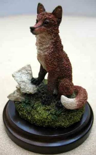 Country Artists Miniatures,  " Miniature Fox Figurine ",  Item 01111
