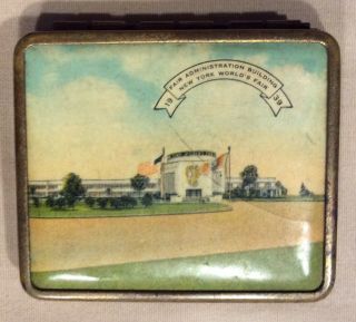 1939 World’s Fair Ladies Compact/pill Box Souvenir,  Scenic