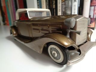 Vintage 8.  25 - Inch Tin Friction Motor 1933 Cadillac Bandai Toys,  Tokyo 1960