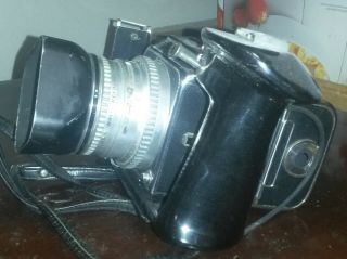 Old Vintage Hasselblad 500c Camera Carl Zeiss Planar 1:2,  8 80mm Lens Nr 5041634