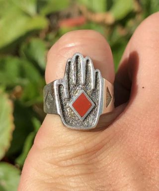 Vtg Ray Tracey Navajo Sterling Silver Red Coral Inlay " Hands Of Time " Hand Ring