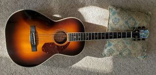 PRICE JUST Guitar - Fender Acous/Elec Vintage Sunburst Parlor - sized w/cas 2