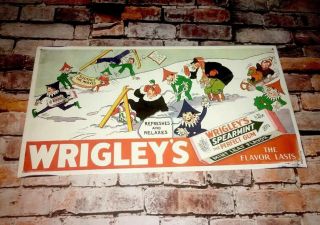Wrigley’s Spearmint Chewing Gum The Flavor Lasts Embossed Tin Ad Sign Snow Scene