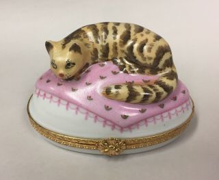 Vintage Limoges France Tiffany & Co.  Small Cat Trinket Box,