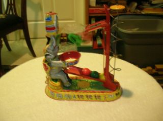 Collectible Vintage Us Zone - Germany Tin Wind Up Performing Elephant Toy Litho
