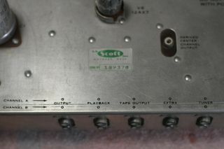 Vintage H.  H scott model LC - 21 Stereo tube pre - amplifier, 2