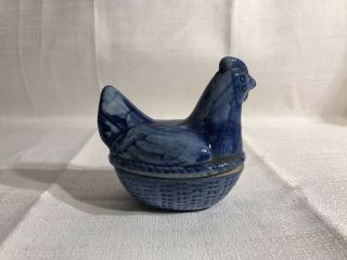 Vintage Ceramic Blue and White Hen on Nest 4” 2