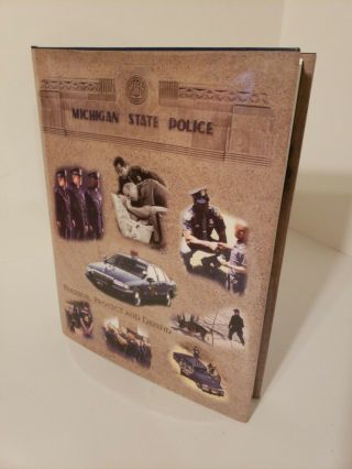 2002 Michigan State Police Year Book Hc/dj