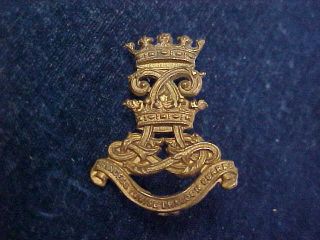 Orig Pre Ww2 Collar Badge The Princess Louise Dragoon Guards " Pldg "