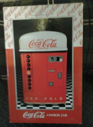 1995 Vendo Ceramic Coca Cola Coke Machine Cookie Jar 1950 