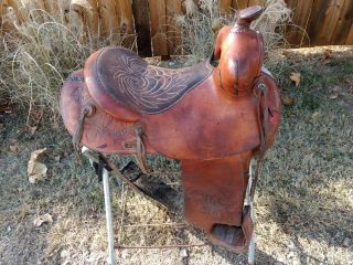 Vintage Fallis Balanced Ride Western Saddle