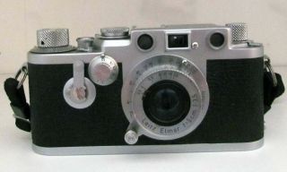 red dial Vintage IIIf Leica camera with Two lenses,  view finder and timer 3