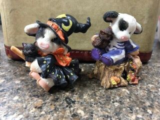 Enseco 1996 Halloween Cow Figurines - Mary Moo 