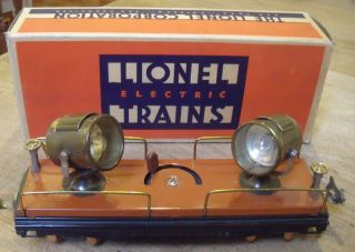 Vintage Prewar Lionel Lines No.  820 Dual Searchlight Car With Box