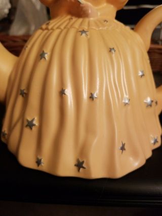 Glinda The Good Witch Wizard of Oz Teapot Warner Brothers Exclusively Designed 3