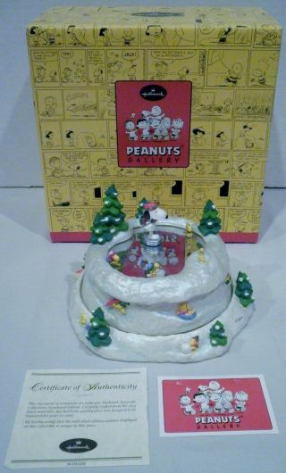 Hallmark Peanuts Snoopy & Woodstock It’s On The Ice Musical Figurine