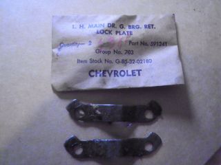1 Pkg.  Of 2 - Nos Ww2 Chevy G085,  G506 L.  H.  Main Dr.  Gear Brg.  Ret.  Lock Plate