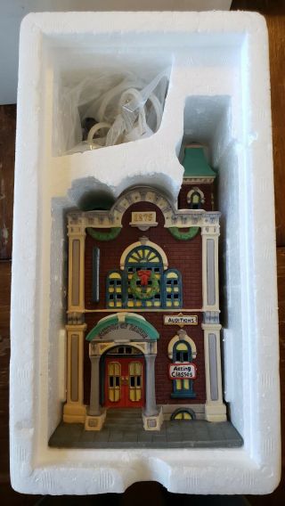 Department 56 " Arts Academy " Christmas In The City 5543 - 3 Heritage Village