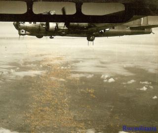 Org.  Photo: Aerial View 490th Bomb Group B - 17 Bombers Over Nunberg,  Germany 1945