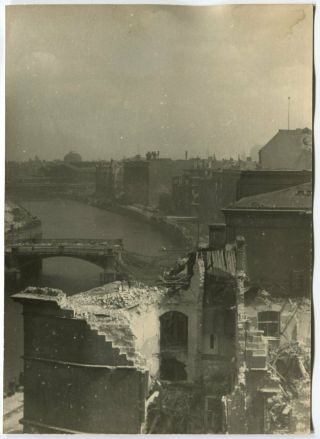 Wwii Large Size Press Photo: Ruined Berlin,  River View After The Battle May 1945