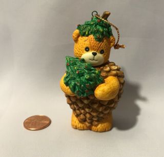 Lucy And Me Christmas Bear Pine Cone Tree Ornament 1992 Enesco A36