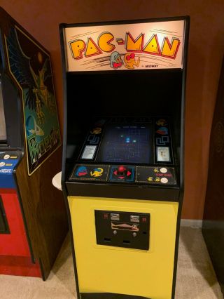 - Vintage Pac - Man Full Size Arcade Video Game