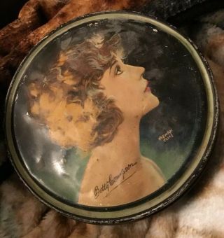 Beautebox Canco Betty Compson 7 1/2” Round Tin Says Henry Clive