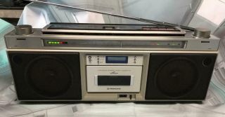 Vintage Pioneer Sk - 600 Portable Radio Cassette Player Japan