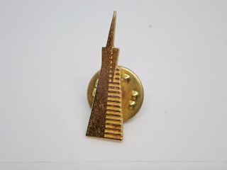 Transamerica Pyramid San Francisco California Vintage Gold Tone Lapel Pin