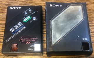 Sony Dd - 100 “boodo Khan” Cassette Player W/ Case - Walkman Vintage Stereo