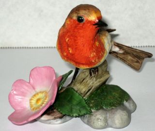 European Robin Porcelain Figurine - Franklin Birds & Blossoms Of The World
