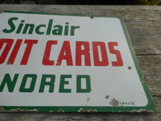 Vintage PORCELAIN SINCLAIR Gas Oil Station CREDIT CARDS HONORED Advertising SIGN 3