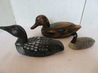 3 Small Wooden Duck Figurines - Hand - Made,  Miniature,  Decoy,  Carved 2